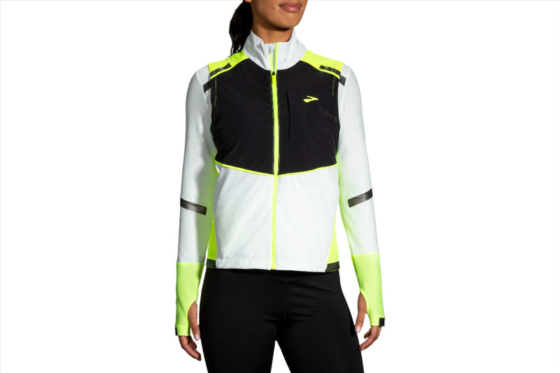 221498_030_MF_Carbonite_Vest