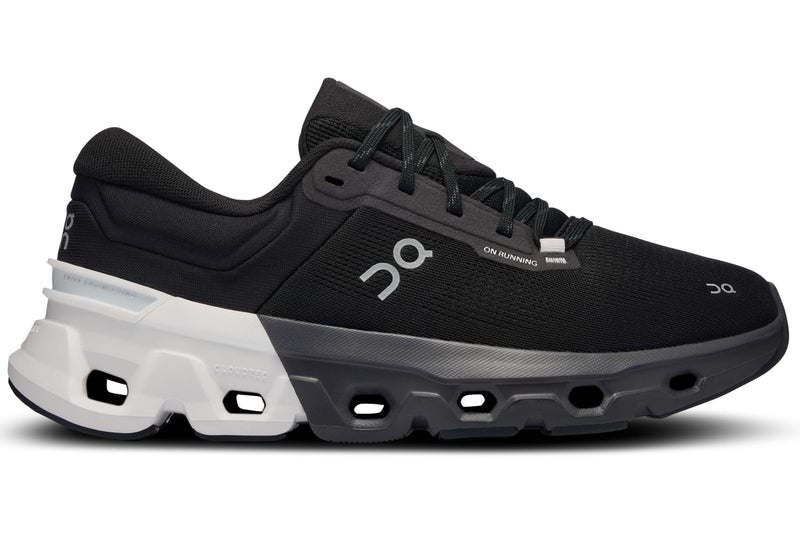 mens-on-cloudflyer_5-black_white-1-min