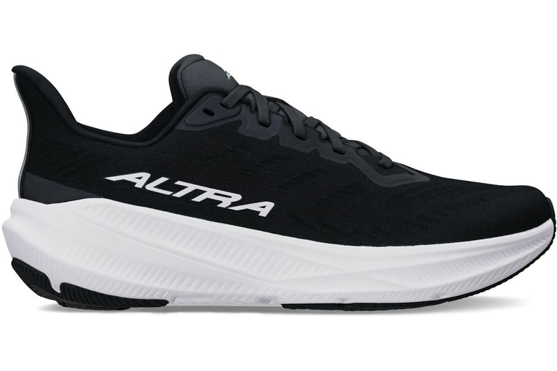 womens-altra-experience-flow-2-black-white_1