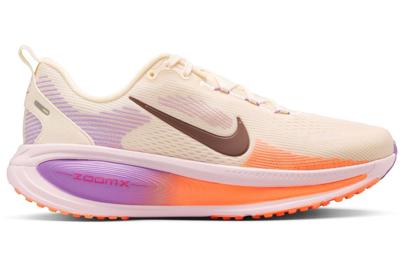 womens-nike-vomero-18-chalk-tattoo-pink-foam-bright-violet_6