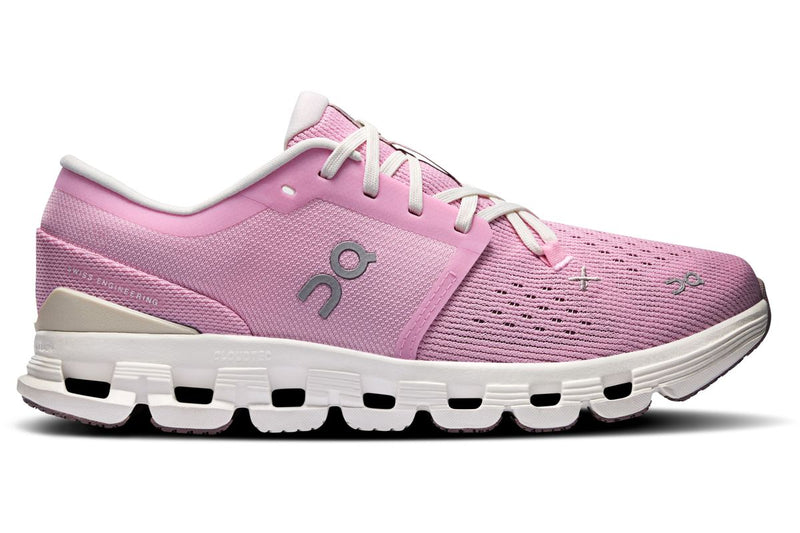 womens-on-cloud_x_4-petal-sand-training-shoes_1